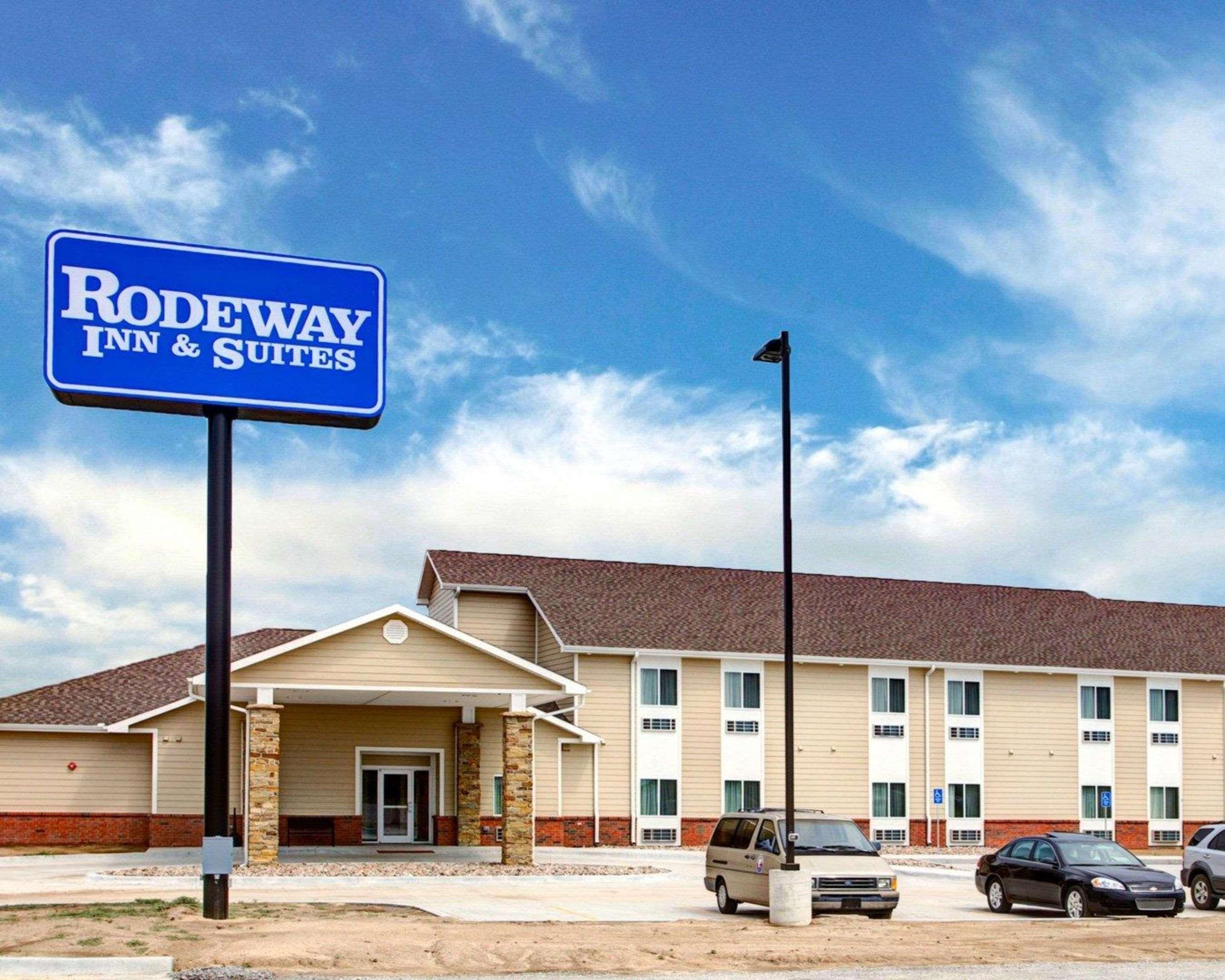 Rodeway Inn & Suites Phillipsburg エクステリア 写真